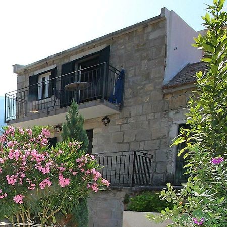 Apartmani Dalmacija Брела Екстериор снимка