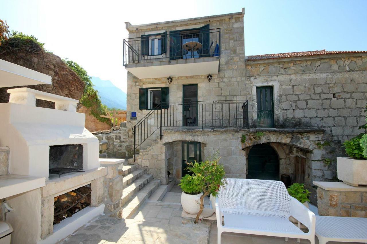 Apartmani Dalmacija Брела Екстериор снимка