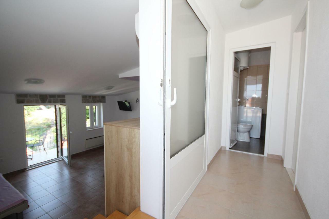 Apartmani Dalmacija Брела Екстериор снимка